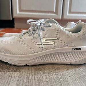 Skechers Women's White GoRun Sneakers